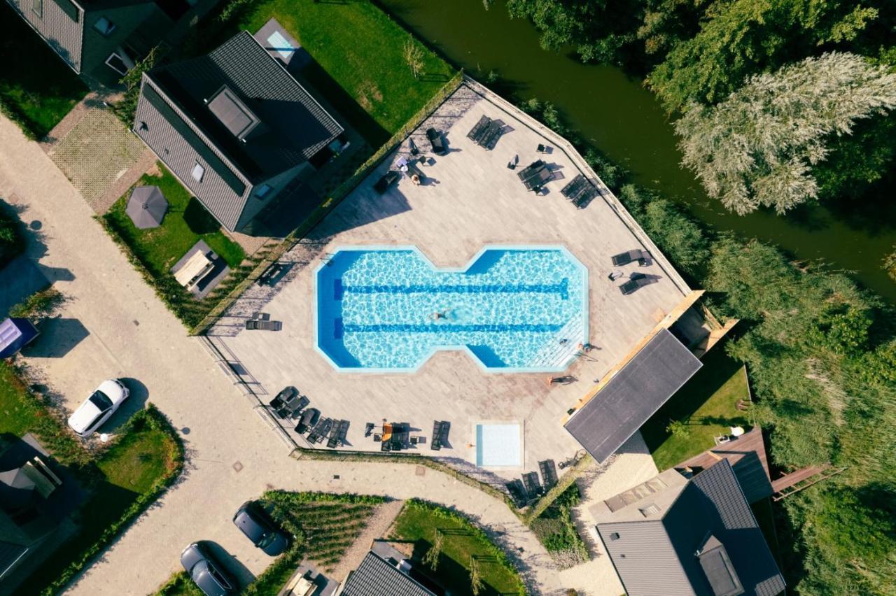Chalet 536 Op Recreatiepark De Wielen Синт-Мартен Экстерьер фото